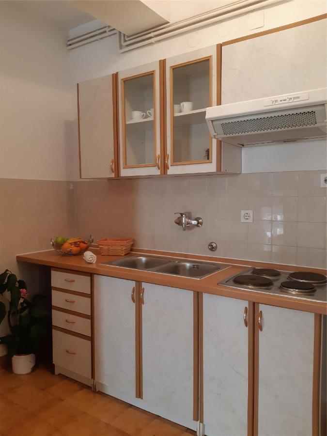 Apartments Gaj Бродарика Екстериор снимка