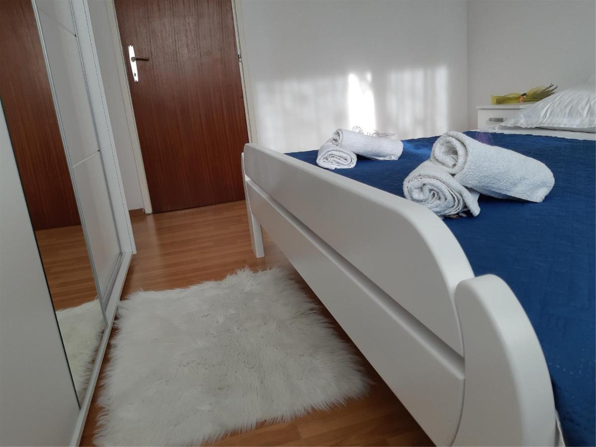 Apartments Gaj Бродарика Екстериор снимка