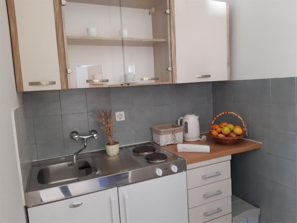 Apartments Gaj Бродарика Екстериор снимка